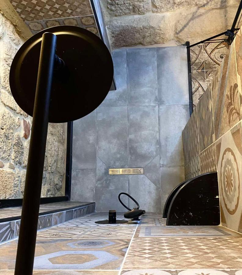 Stone Cave Suite Rhodes City Bagian luar foto
