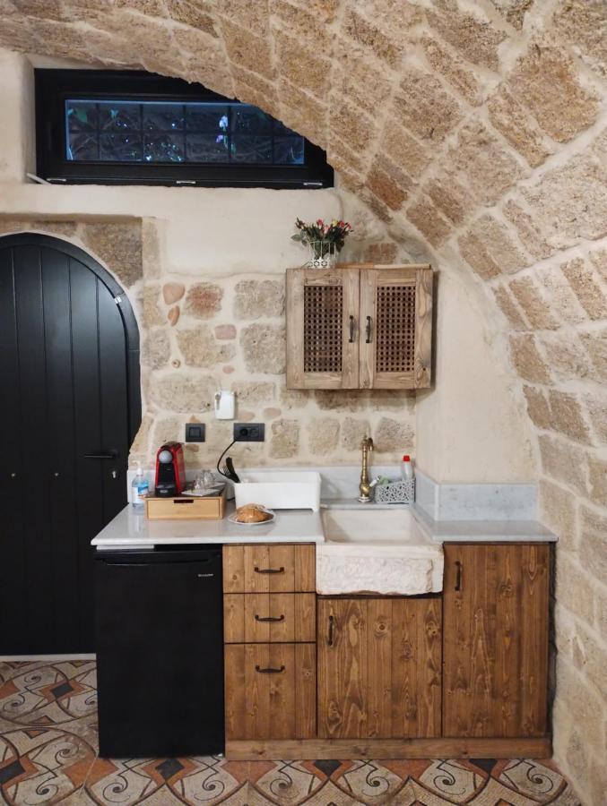 Stone Cave Suite Rhodes City Bagian luar foto