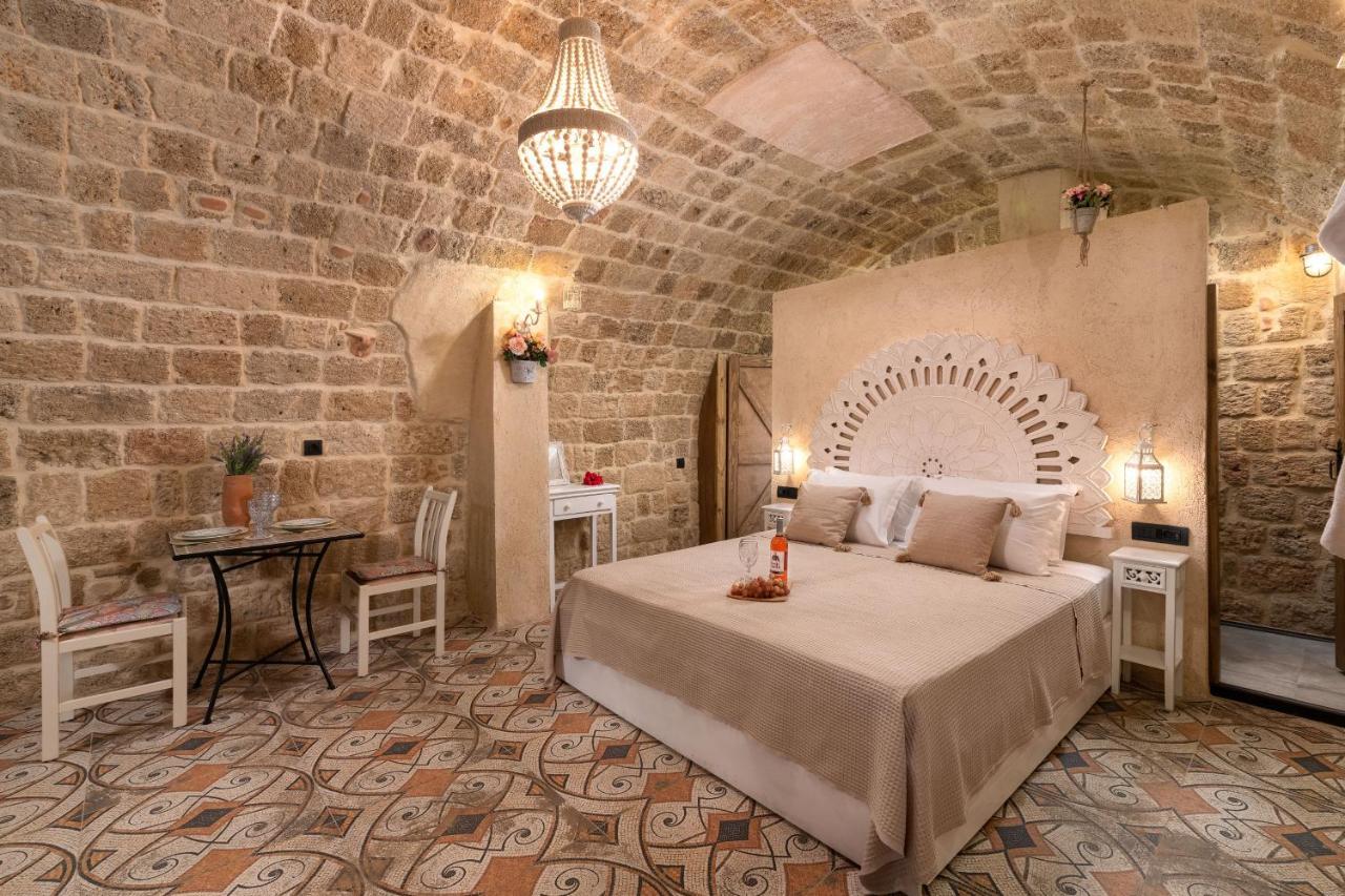 Stone Cave Suite Rhodes City Bagian luar foto
