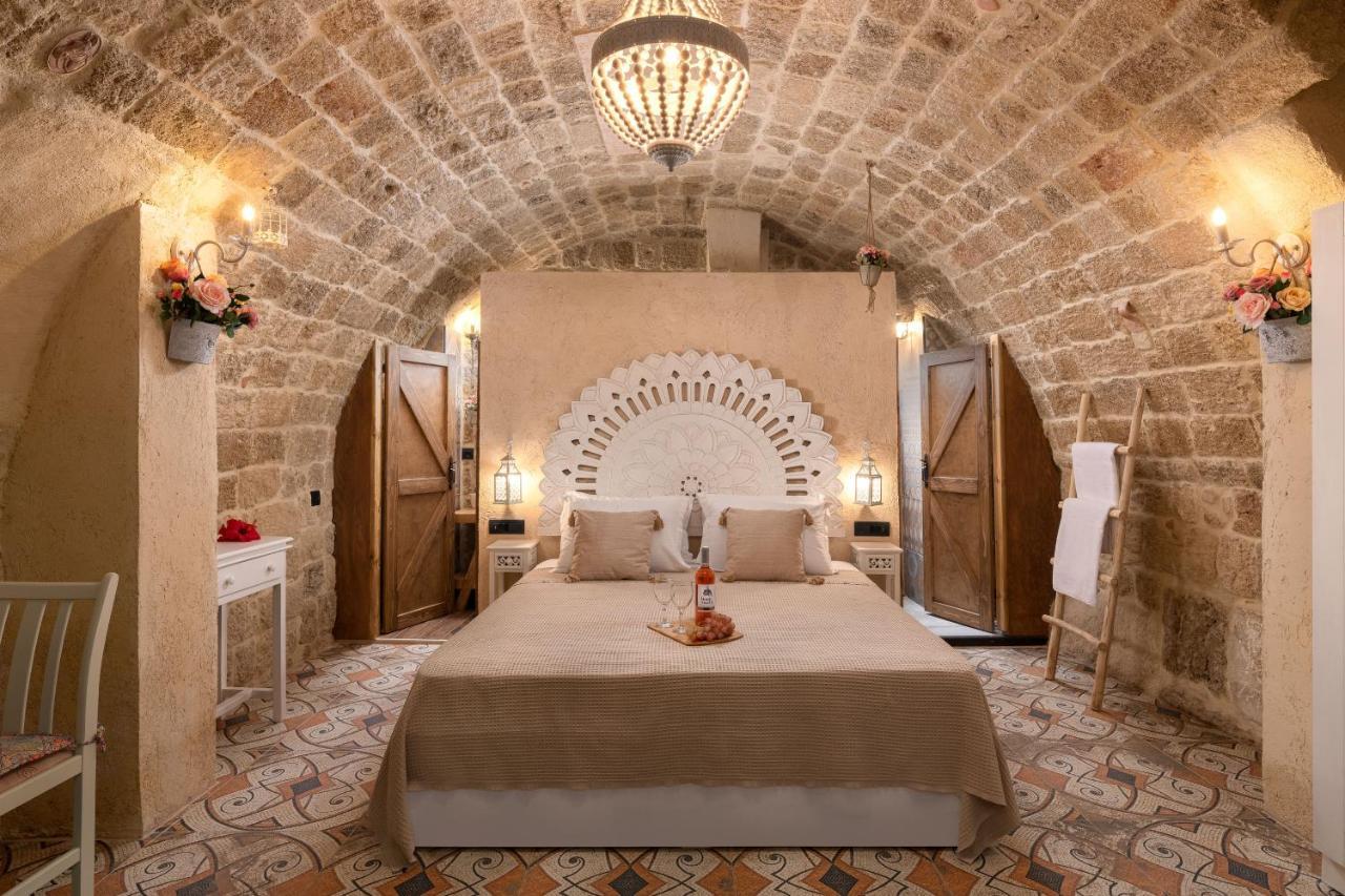 Stone Cave Suite Rhodes City Bagian luar foto